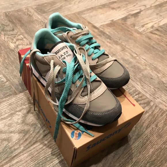 SAUCONY JAZZ LOW PRO SNEAKERS TENNIS SHOES 6.5 - Picture 5 of 6